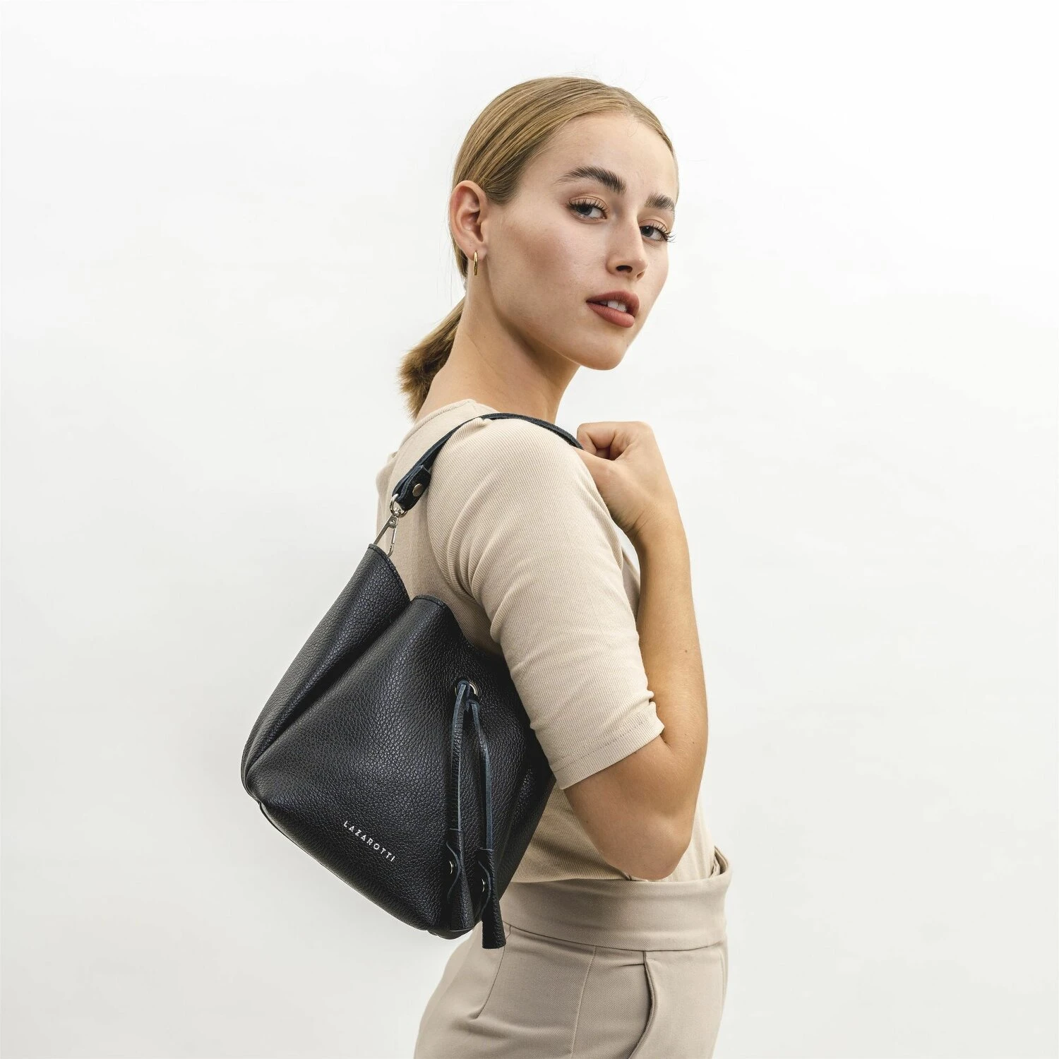 Bolsa De Cuero Milano 20 Cm 2 Bolsa De Cuero Milano 20 Cm - Imagen 2